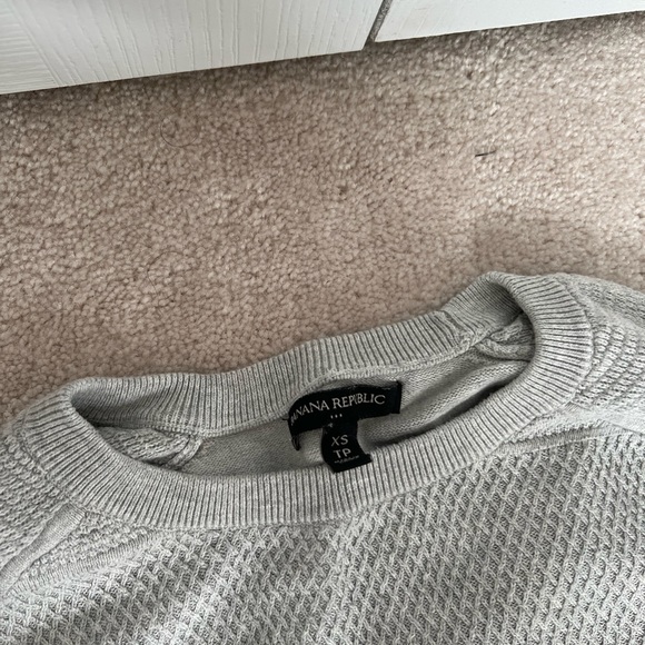 Bundle 2 Banana Republic Sweaters - Picture 3 of 4